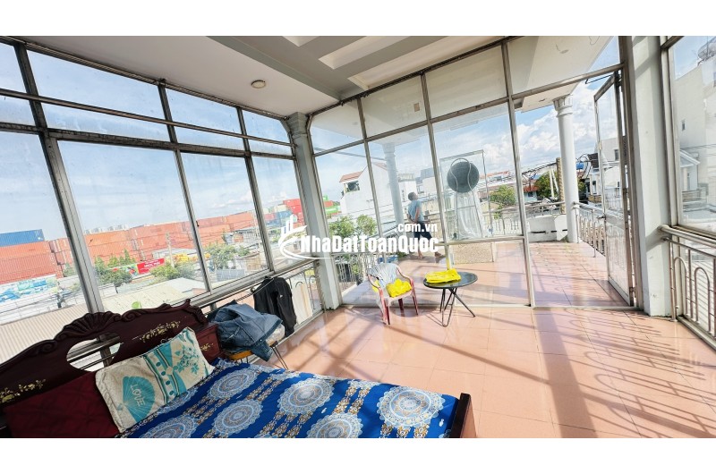 CƠ HỘI ĐẦU TƯ, NHÀ 132M², NGANG 5M, MẶT TIỀN KINH DOANH SẦM UẤT, BÌNH HÒA, CHỈ 5.6 TỶ